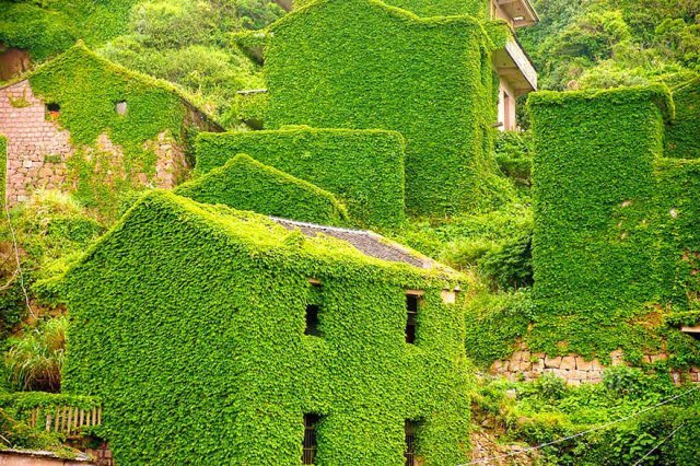 Amazing Abandoned Places (28 pics)