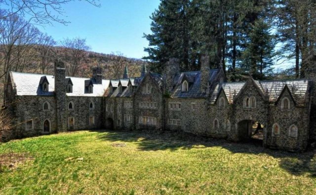 Amazing Abandoned Places (28 pics)