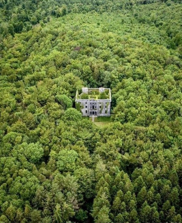 Amazing Abandoned Places (28 pics)