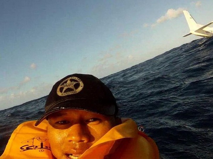 Bad Time For A Photo (24 pics)