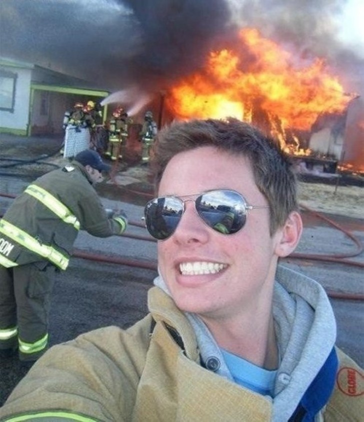 Bad Time For A Photo (24 pics)
