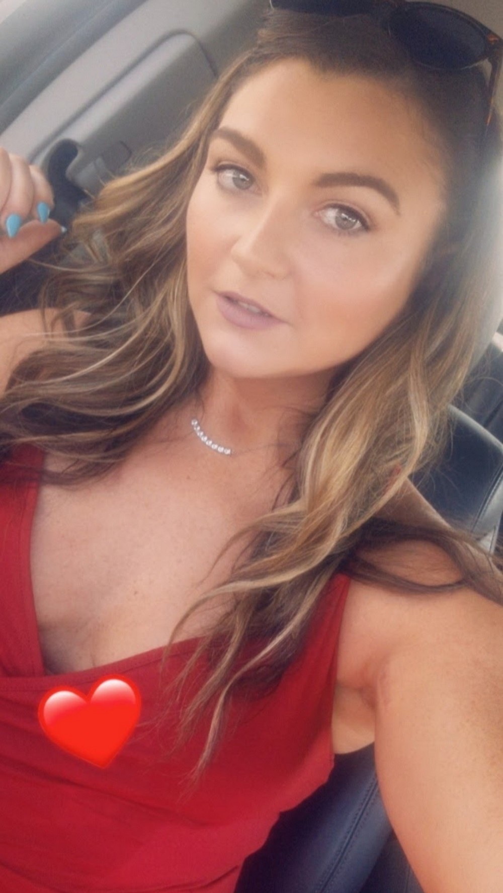 Girls In Cars (20 pics)