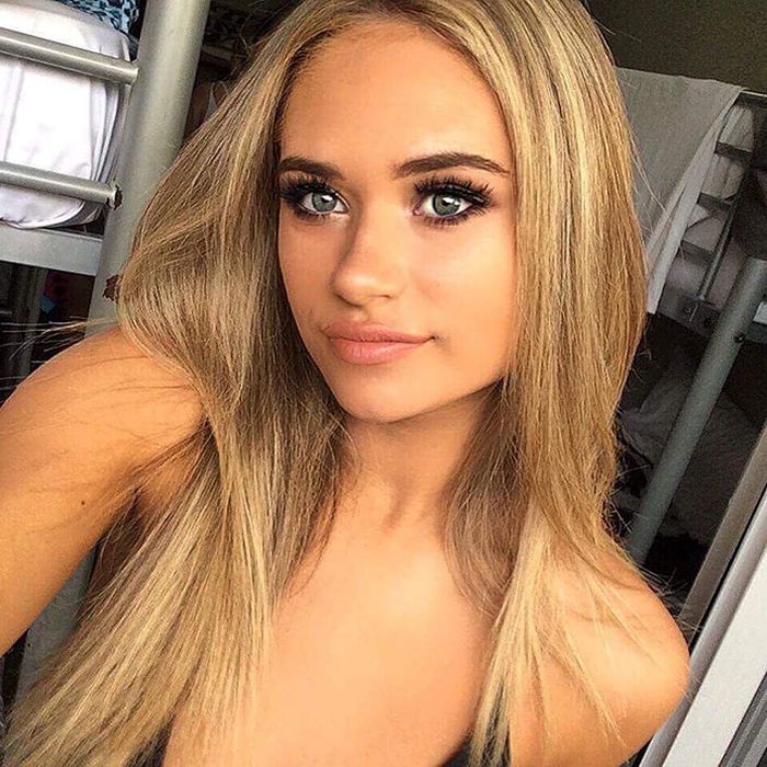 Beauty Girls (20 pics)