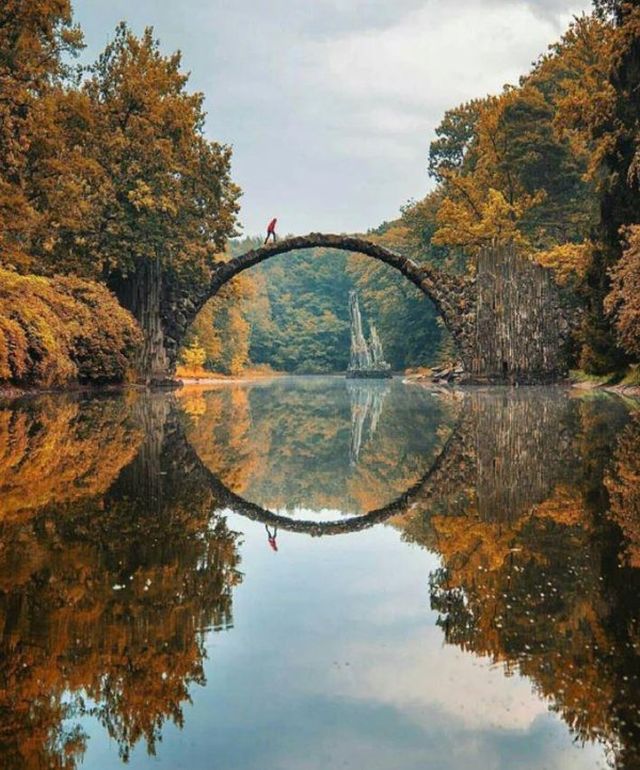 Cool Photos And Finds From Around The World (23 pics)