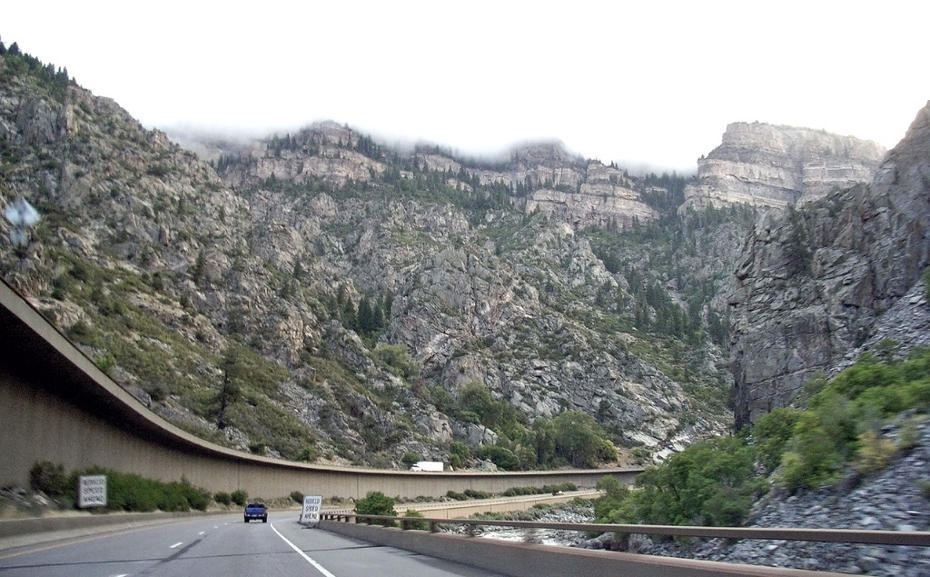 Beautiful Roads (18 pics)