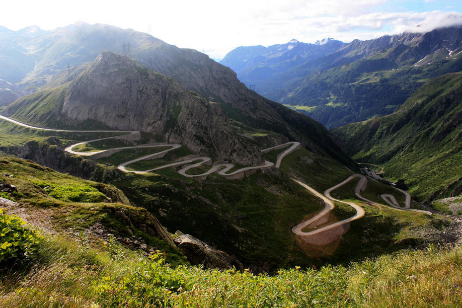 Beautiful Roads (18 pics)