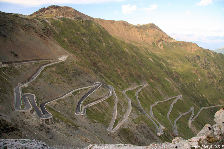 Beautiful Roads (18 pics)