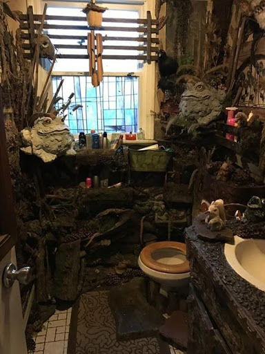 Unusual Bathrooms (19 pics)