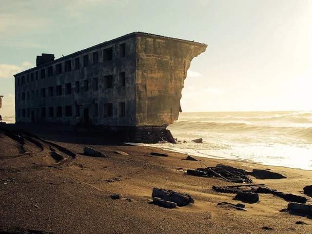 Awesome Abandoned Places (20 pics)