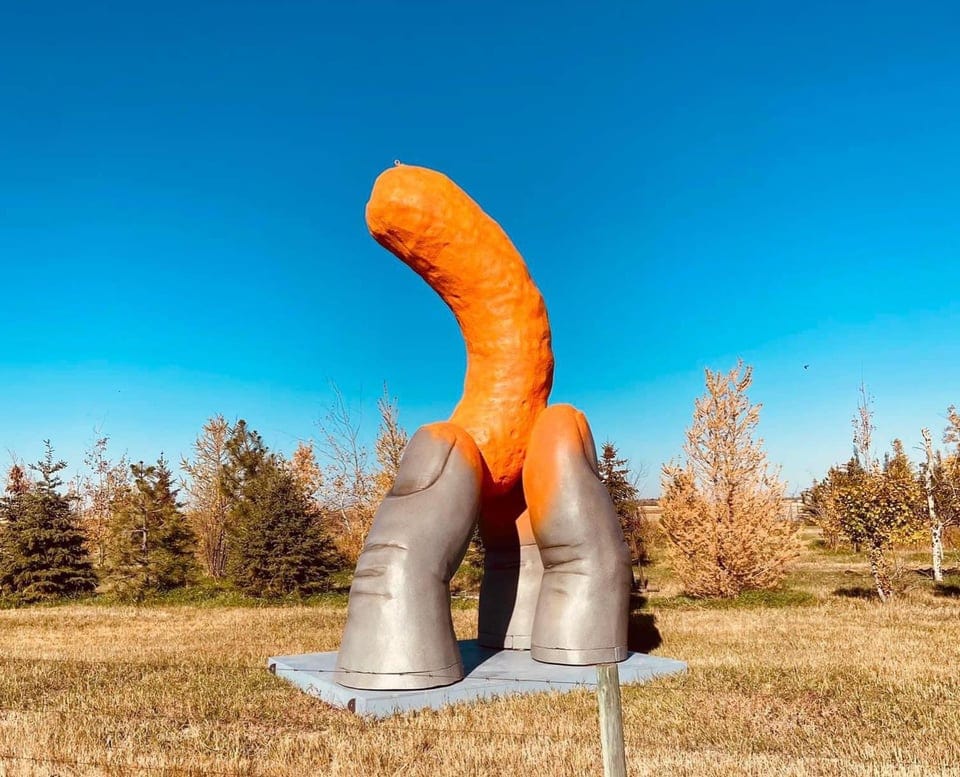 Weird Sculptures (17 pics)