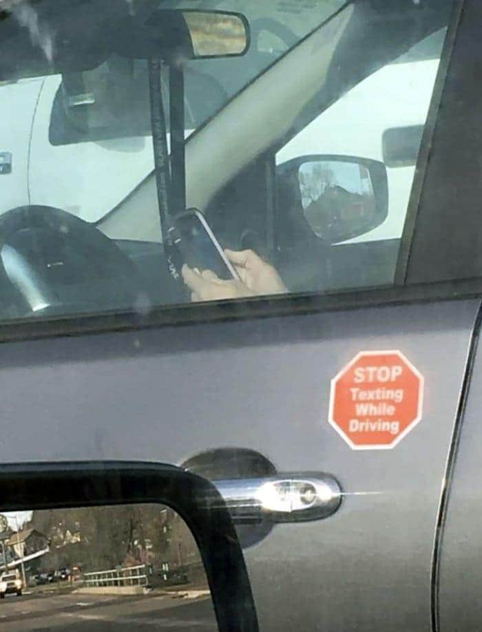 Funny And Ironic Situations (21 pics)