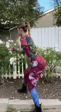 Acid GIFs, February 8 (25 gifs)