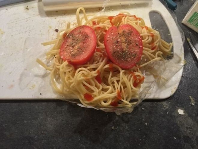Strange And Failed Dishes (23 pics)