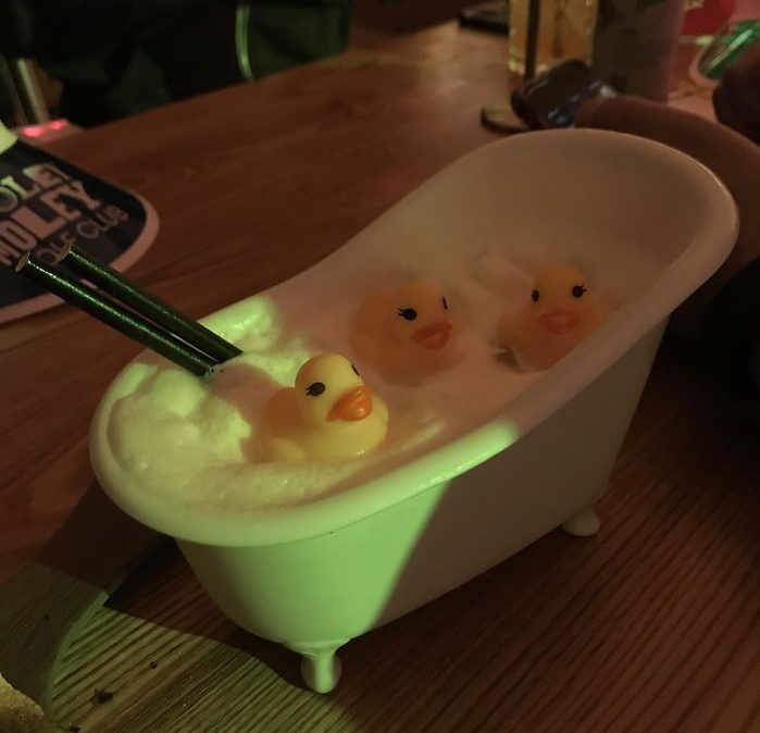 Weird Food Serving (20 pics)