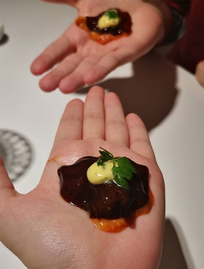 Weird Food Serving (20 pics)