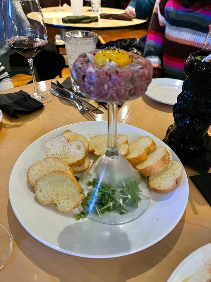 Weird Food Serving (22 pics)