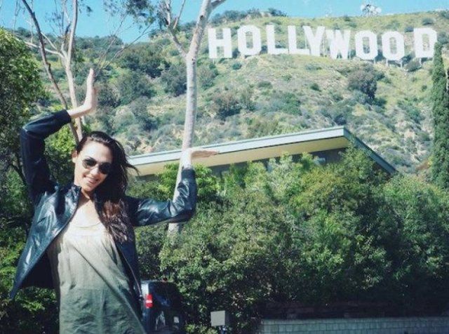 Celebrities In The Past (23 pics)