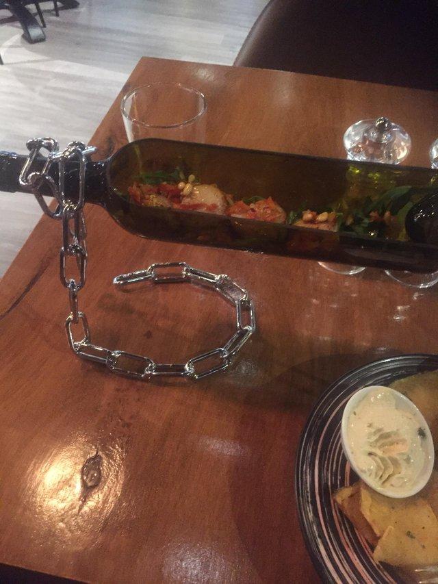 Unusual Food Serving (20 pics)