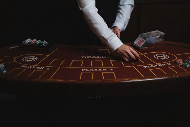 Essential Specialties to Master Before Delving into Online Casino Gaming