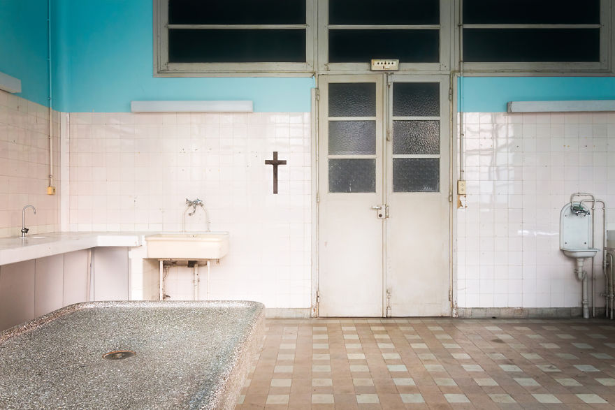 Beautiful Abandoned Places (20 pics)
