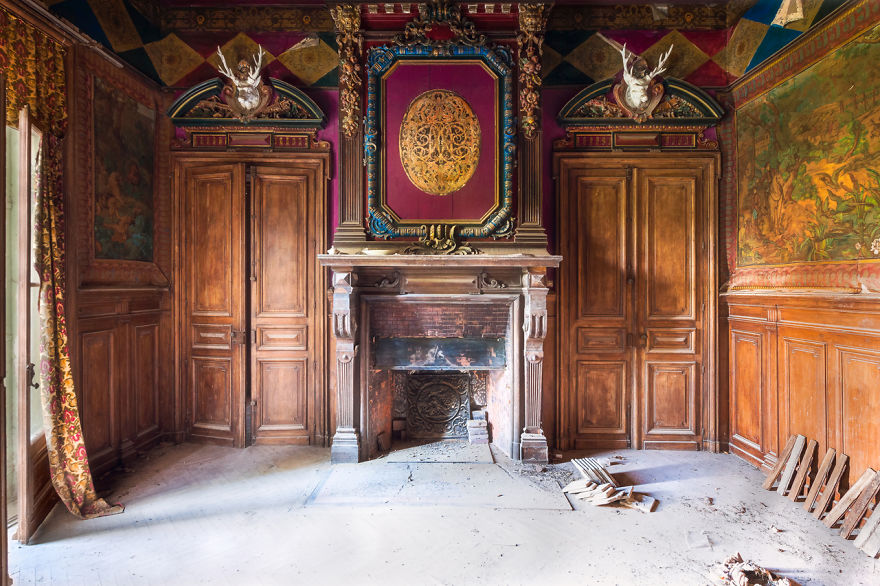 Beautiful Abandoned Places (20 pics)