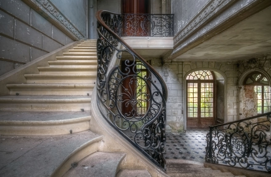 Beautiful Abandoned Places (20 pics)