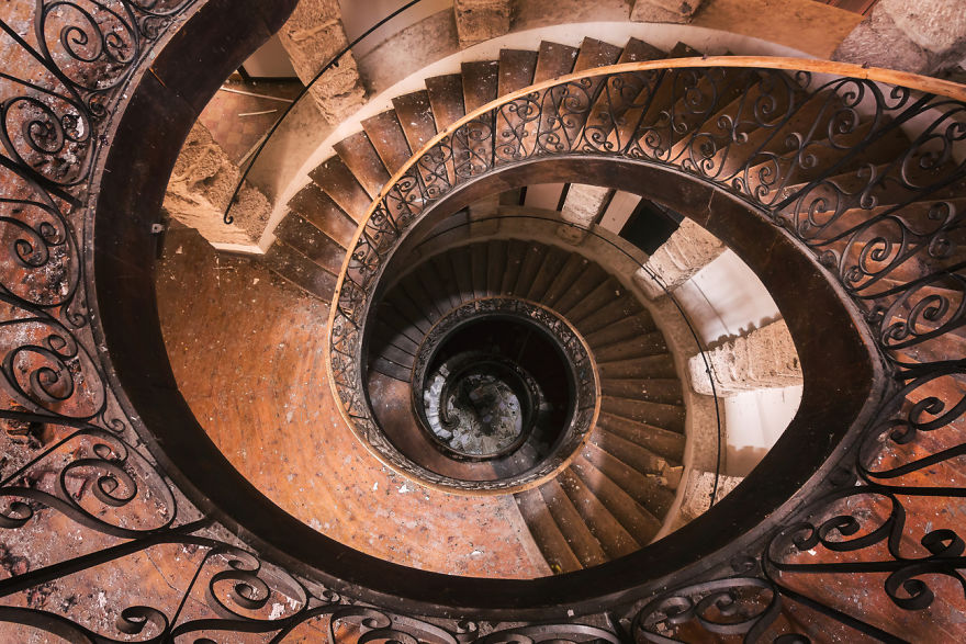 Beautiful Abandoned Places (20 pics)