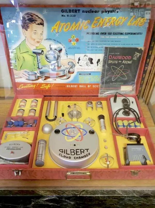 Interesting Things From The Past  (21 pics)