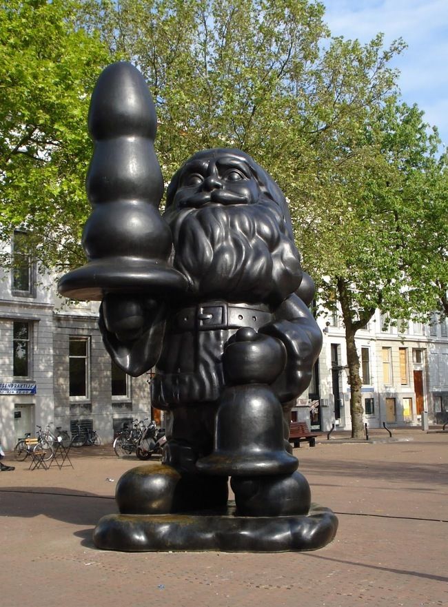 Strange Sculptures (21 pics)