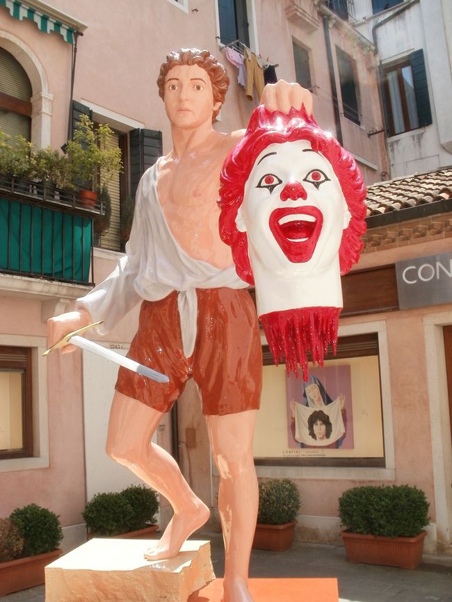 Strange Sculptures (21 pics)