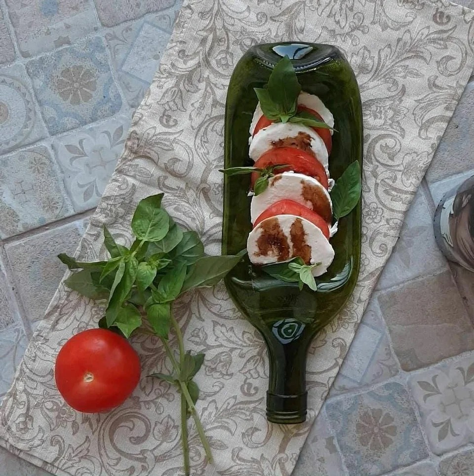 Weird Food Serving (20 pics)