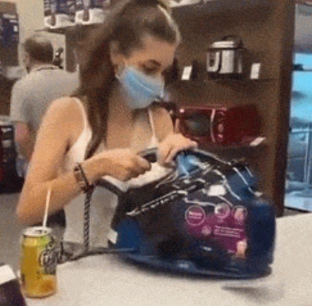 Acid GIFs, March 6 (25 gifs)