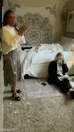 Acid GIFs, March 6 (25 gifs)