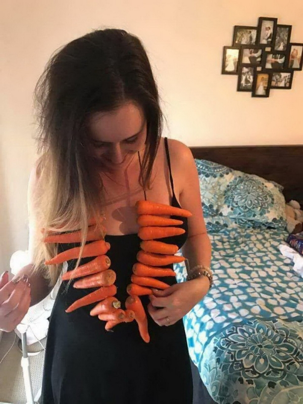 What Is Going On Here? (18 pics)