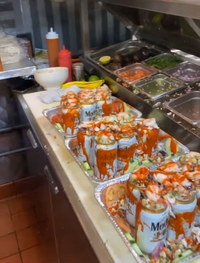 Weird Food Serving (20 pics)