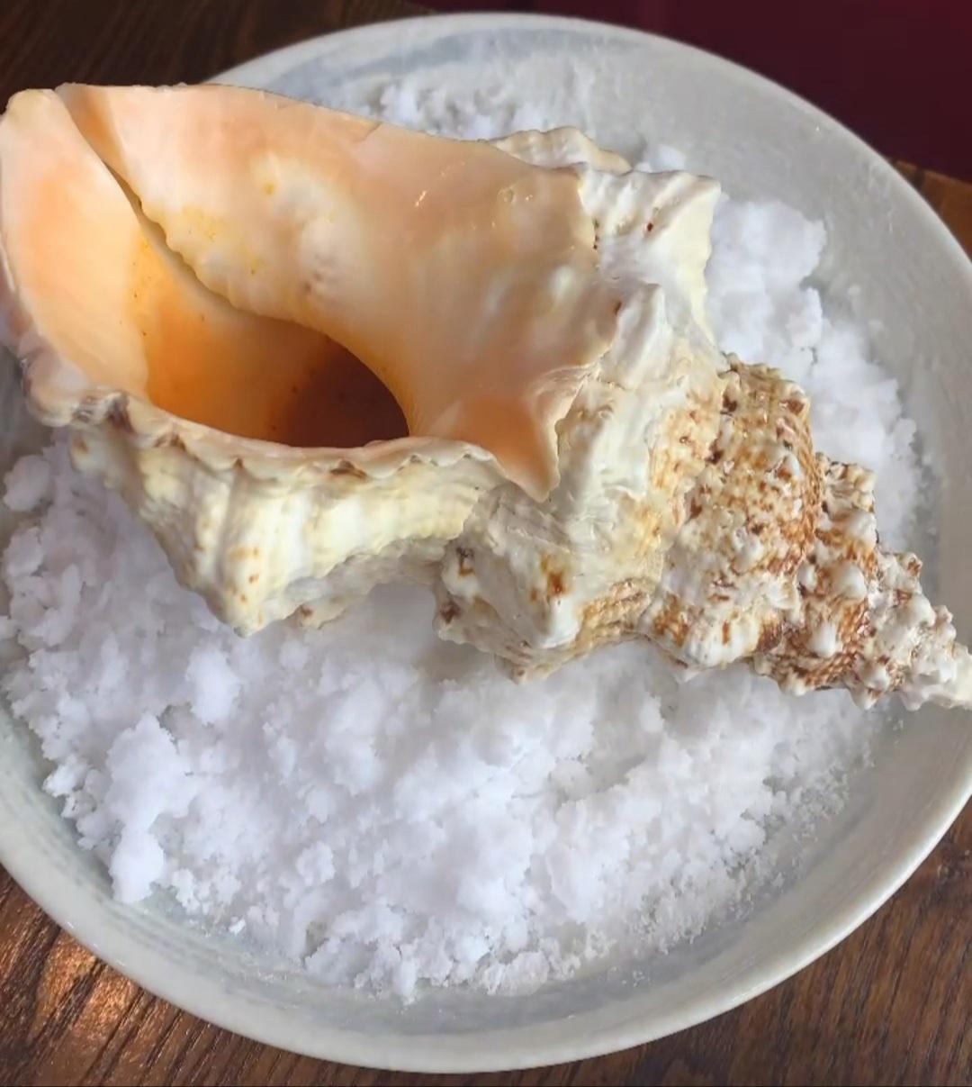 Weird Food Serving (22 pics)