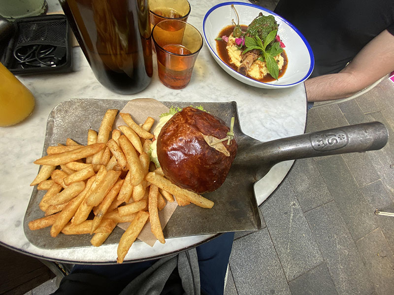 Weird Food Serving (22 pics)