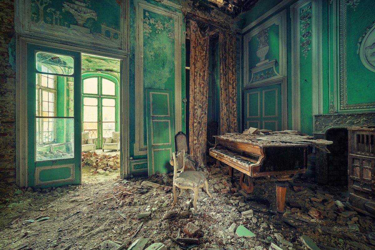 Beautiful Abandoned Places (20 pics)