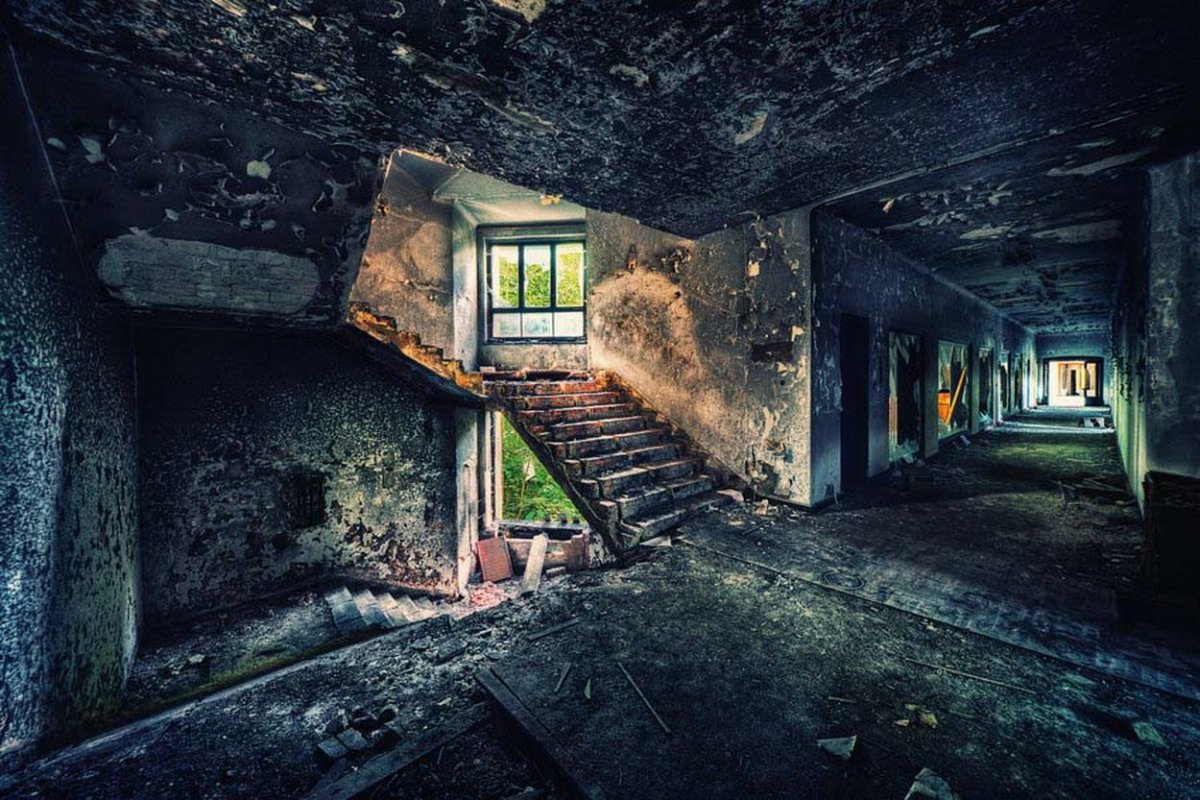 Beautiful Abandoned Places (20 pics)