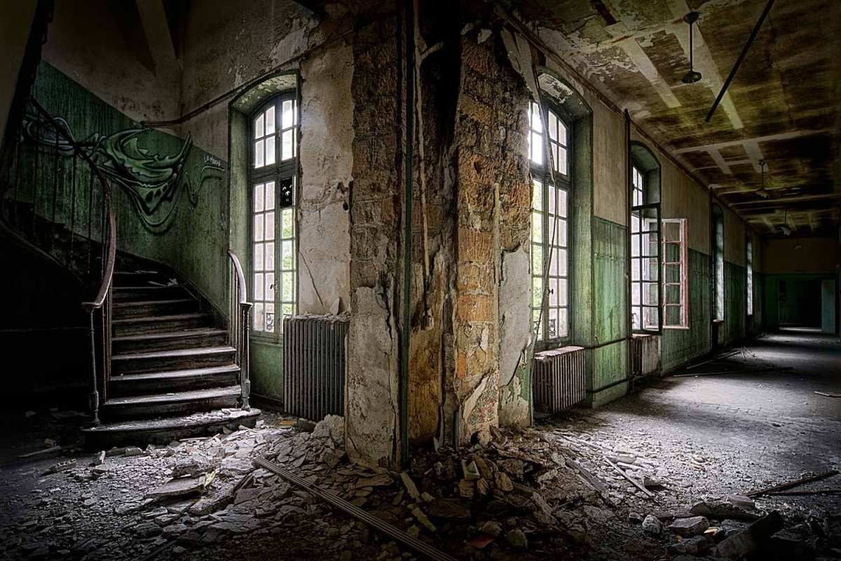 Beautiful Abandoned Places (20 pics)