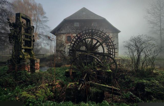 Beautiful Abandoned Places (20 pics)