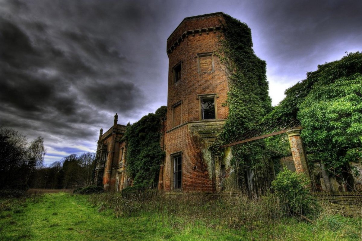 Beautiful Abandoned Places (20 pics)