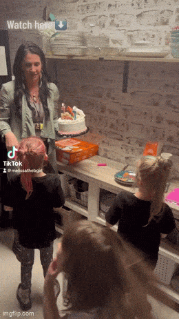 Acid GIFs, March 15 (25 gifs)