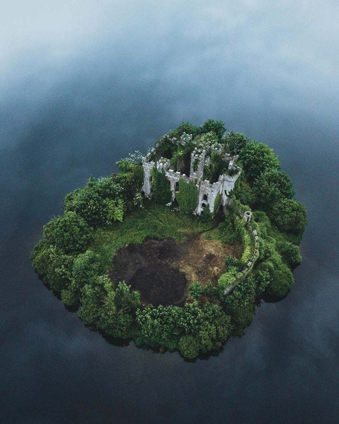 Beautiful Abandoned Places (20 pics)