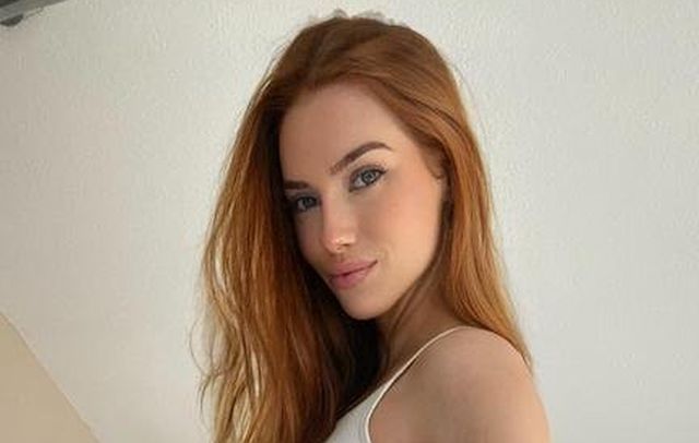 Slim Girls (38 pics)