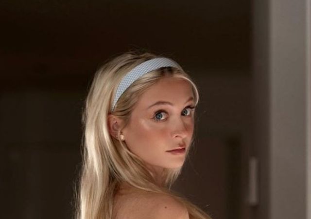 Side View (33 pics)