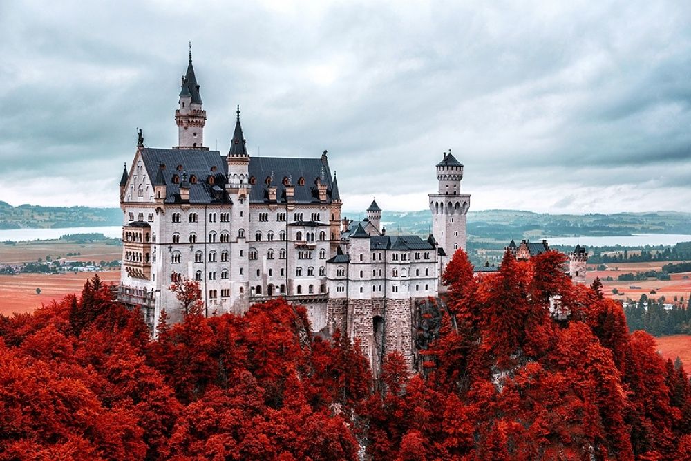 Amazing Medieval Castles From Around the World (20 pics)