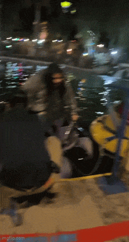 Acid GIFs, April 3 (25 gifs)