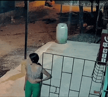 Acid GIFs, April 3 (25 gifs)
