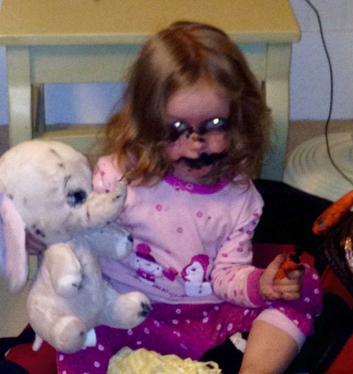 Creepy Photos (20 pics)
